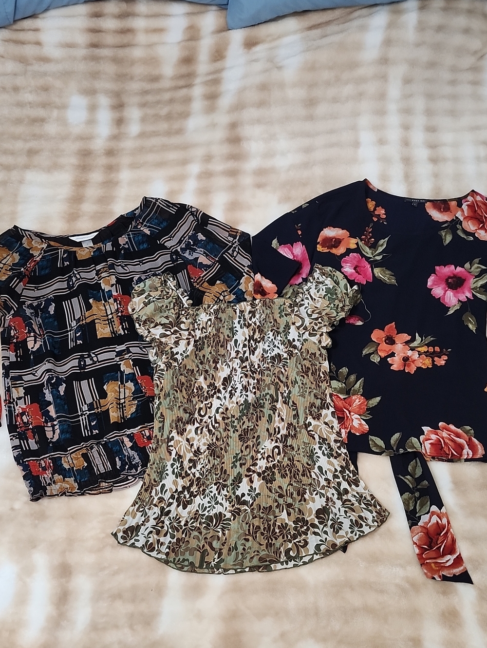 Bundle LOT of 3 Blouses Dressy